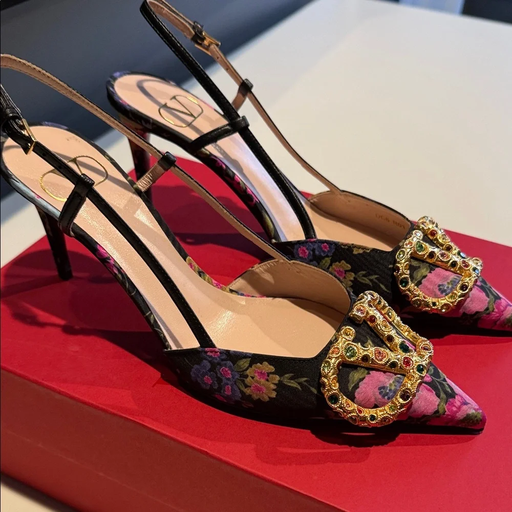 Valentino Women's Black and Pink Floral Heels with Gold Accents - Picture 2 of 7